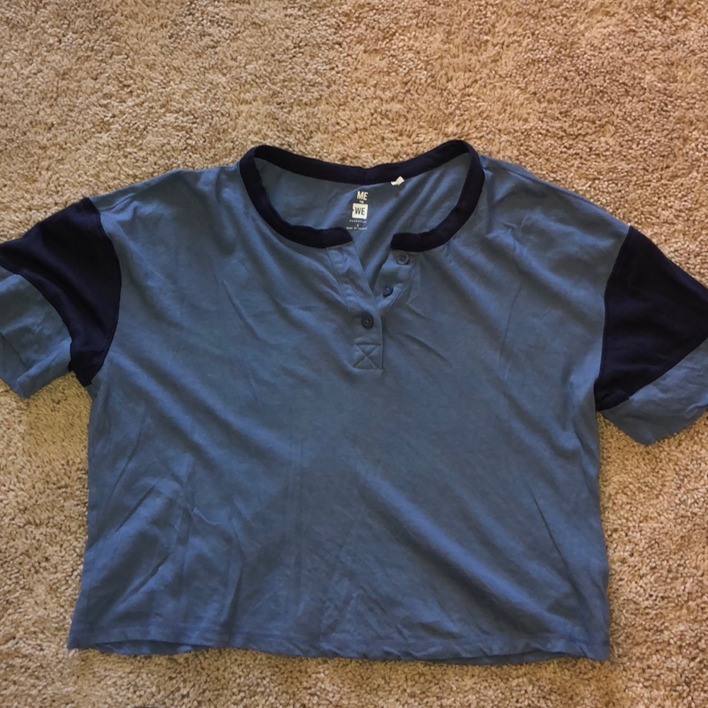 worn twice! crop top.